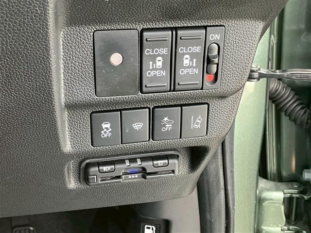 HONDA FREED HYBRID 2022