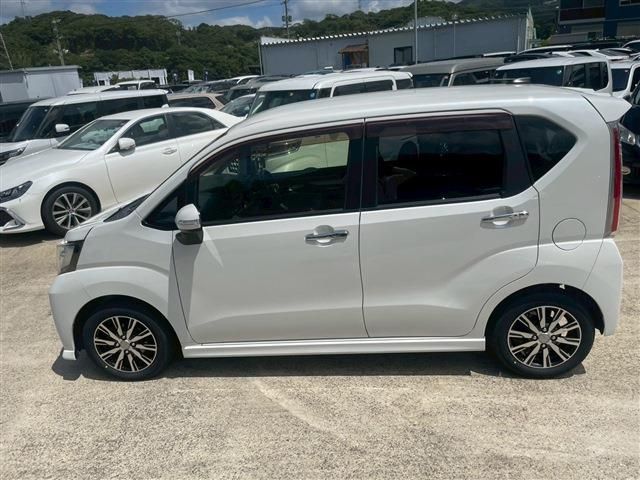 DAIHATSU MOVE CUSTOM 2015