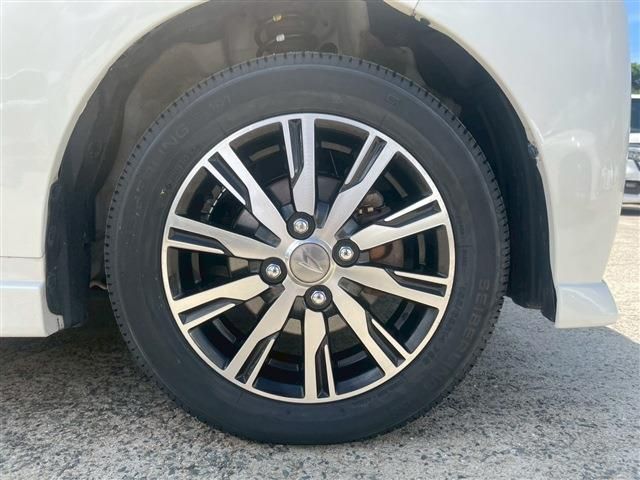 DAIHATSU MOVE CUSTOM 2015