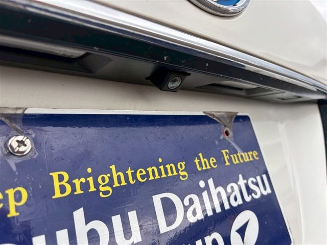 TOYOTA CROWN MAJESTA HYBRID 4WD 2015