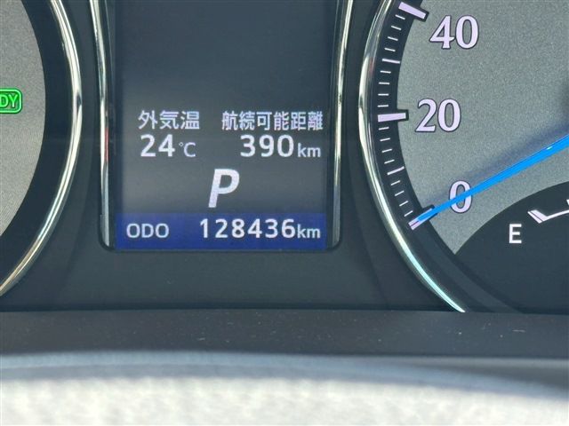 TOYOTA CROWN MAJESTA HYBRID 4WD 2015