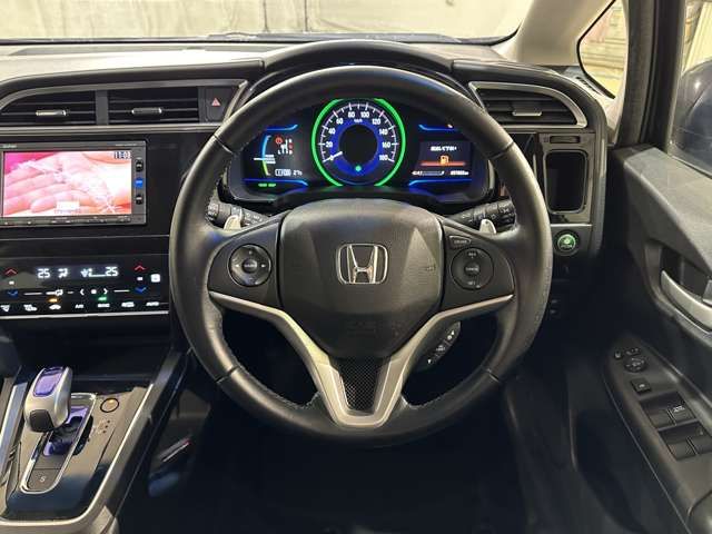 HONDA SHUTTLE HYBRID 2017