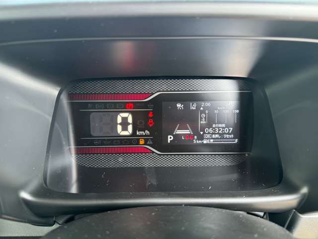 SUZUKI Spacia custom 2025