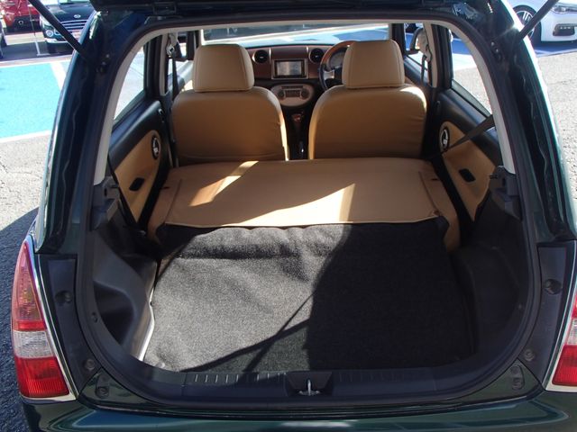 DAIHATSU MIRA GINO 2007