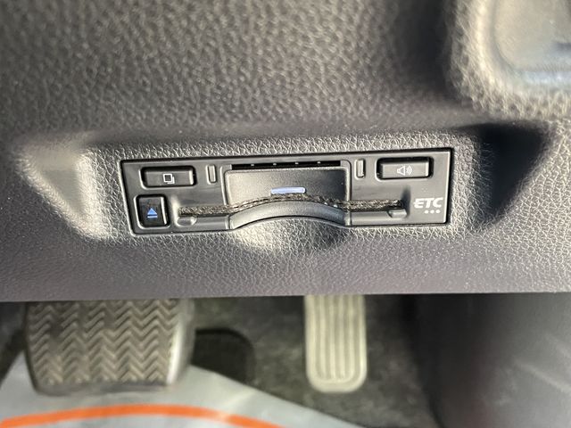 TOYOTA SIENTA HYBRID 2023