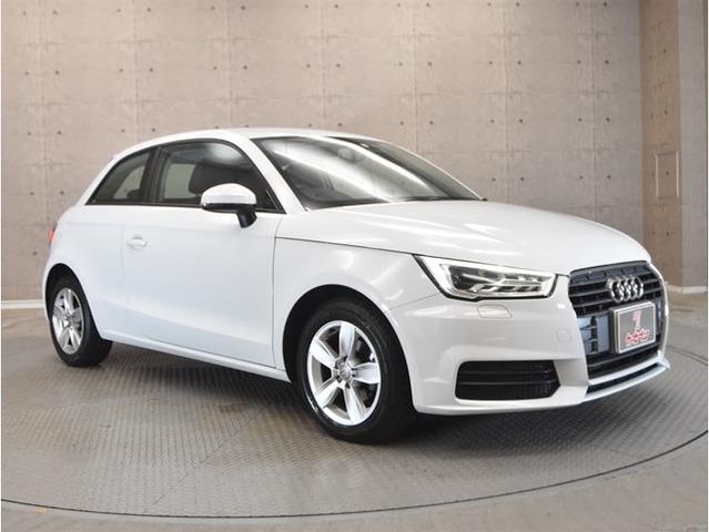 AUDI AUDI A1 2016