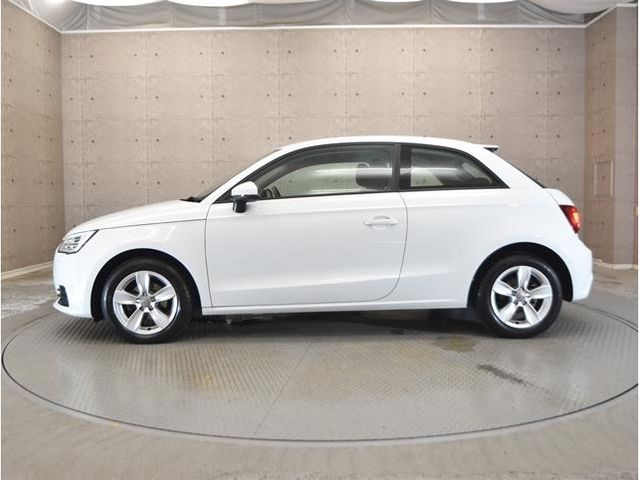 AUDI AUDI A1 2016