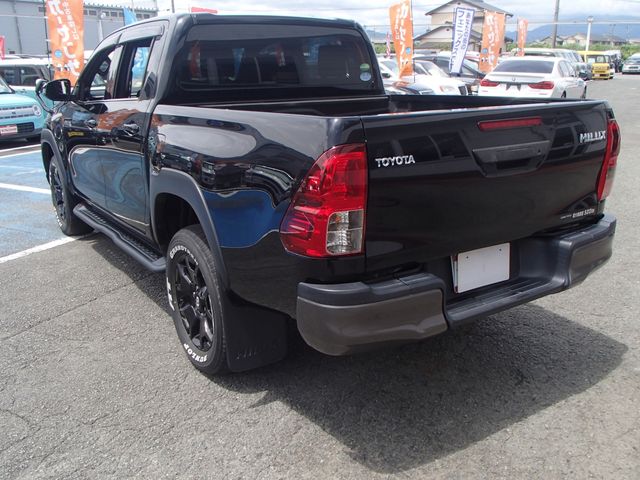TOYOTA HILUX 4WD 2019