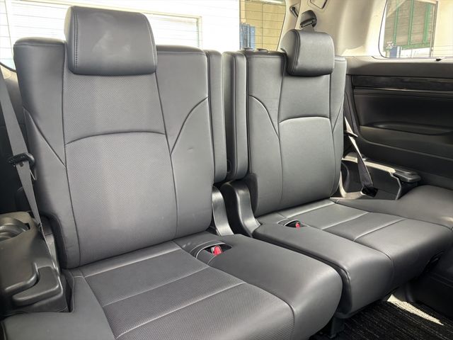 TOYOTA VELLFIRE 4WD 2018