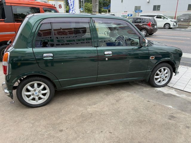 DAIHATSU MIRA GINO 4WD 2002