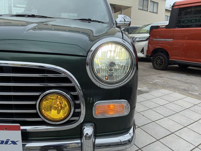 DAIHATSU MIRA GINO 4WD 2002