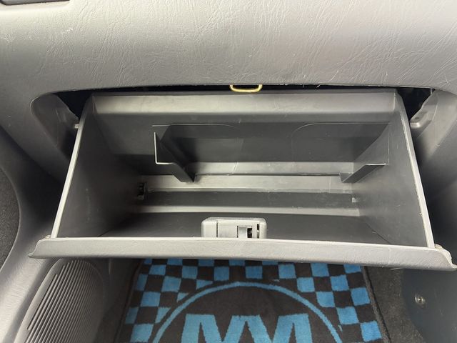 DAIHATSU MIRA GINO 4WD 2002