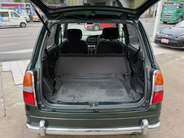 DAIHATSU MIRA GINO 4WD 2002