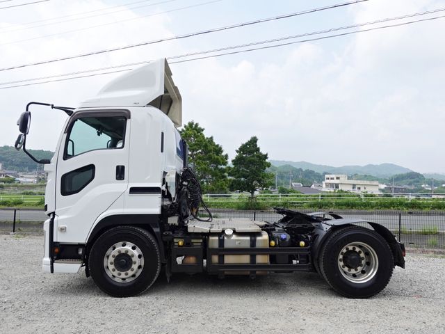 ISUZU GIGA 2020