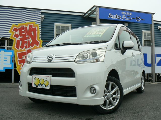 DAIHATSU MOVE CUSTOM 2011