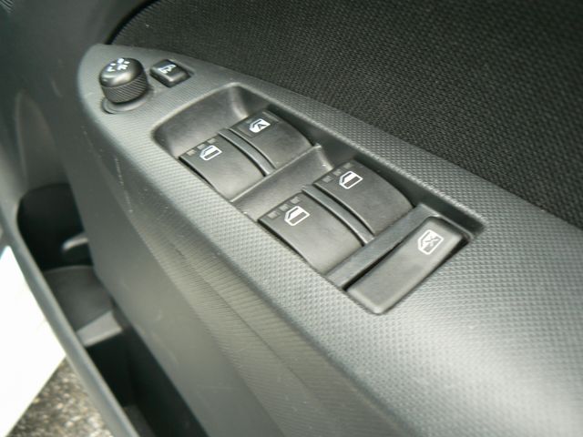 DAIHATSU MOVE CUSTOM 2011