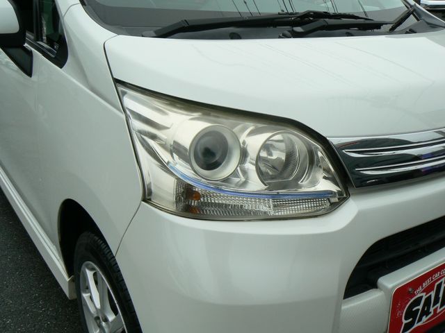 DAIHATSU MOVE CUSTOM 2011