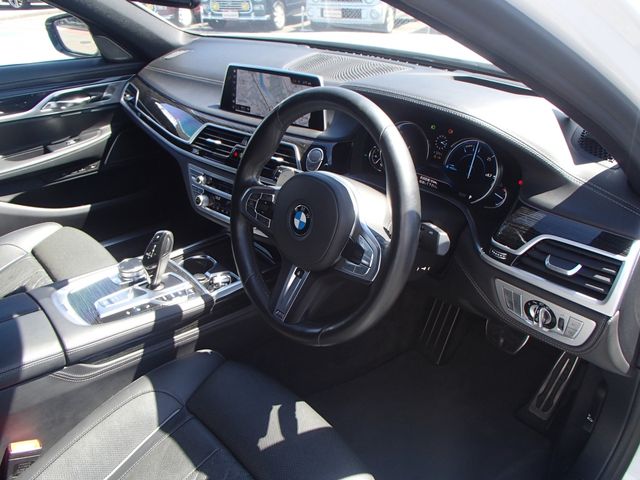 BMW BMW 7series 2018