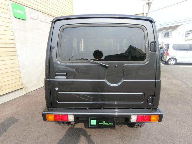 SUZUKI JIMNY 4WD 1998