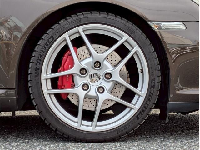 PORSCHE PORSCHE 911 2009