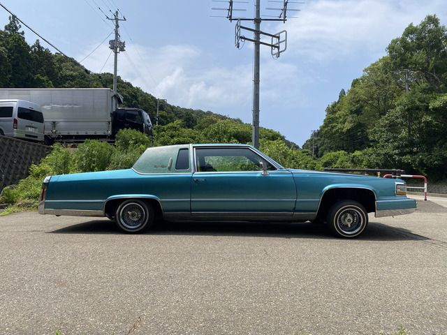 CADILLAC CADILLAC FLEETWOOD coupe 1999