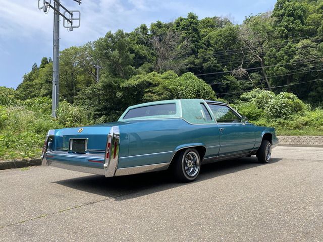 CADILLAC CADILLAC FLEETWOOD coupe 1999