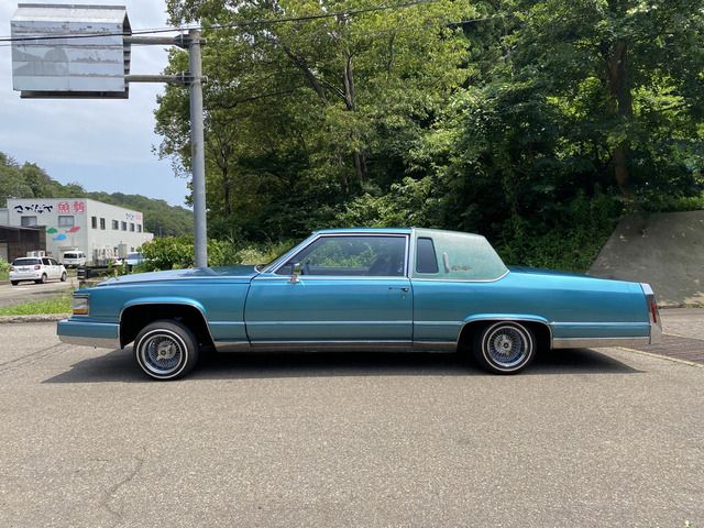 CADILLAC CADILLAC FLEETWOOD coupe 1999