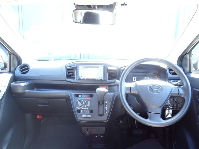 DAIHATSU MIRA e:S 2018