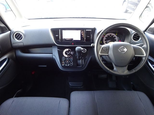 NISSAN DAYZ ROOX 2018