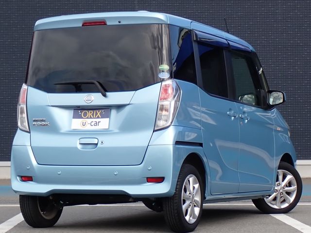 NISSAN DAYZ ROOX 2018