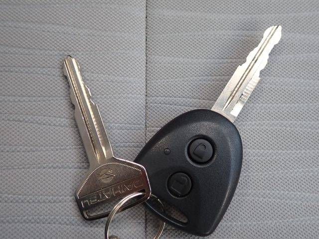 DAIHATSU MIRA e:S 2018