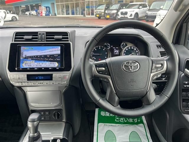 TOYOTA LANDCRUISER PRADO 2022