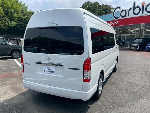 TOYOTA HIACE wagon 2025