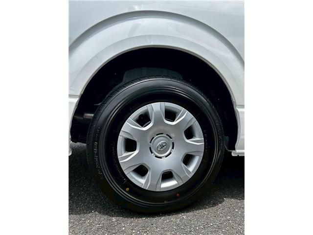 TOYOTA HIACE wagon 2025