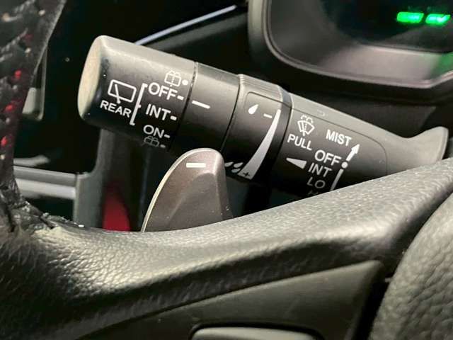 HONDA FIT HYBRID 2017