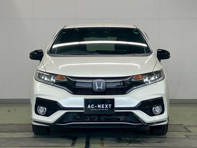 HONDA FIT HYBRID 2017