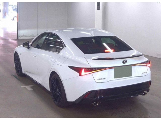 TOYOTA LEXUS IS300 2021