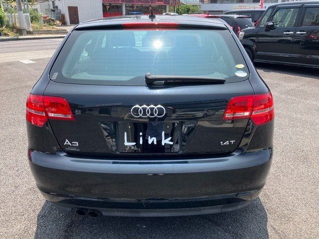 AUDI AUDI A3 SPORTBACK 2011