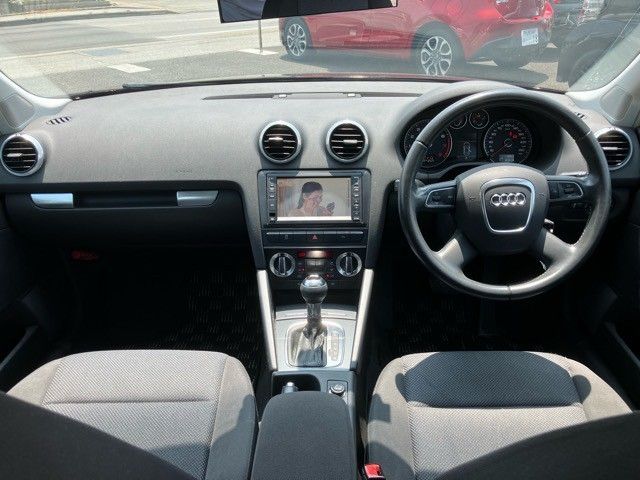 AUDI AUDI A3 SPORTBACK 2011