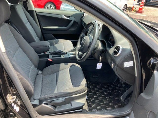 AUDI AUDI A3 SPORTBACK 2011