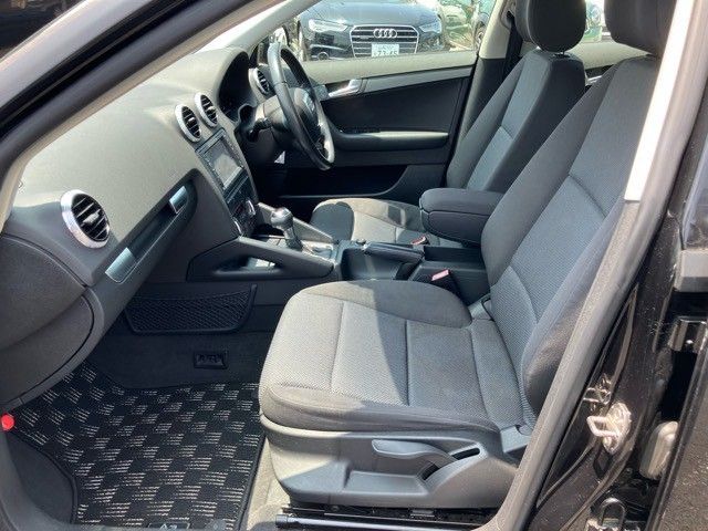 AUDI AUDI A3 SPORTBACK 2011