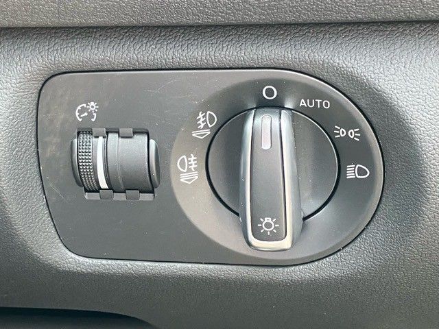 AUDI AUDI A3 SPORTBACK 2011