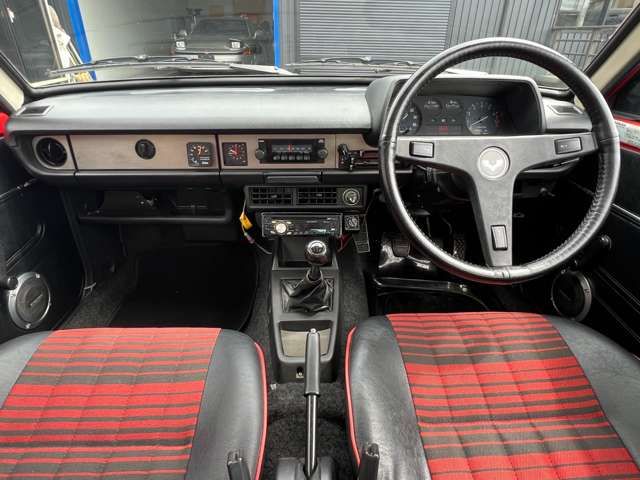 TOYOTA STARLET 1982