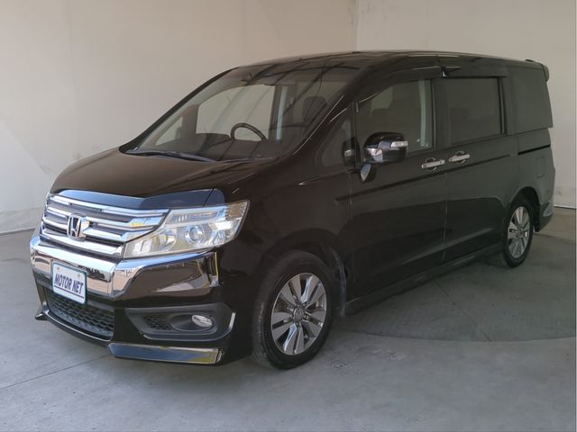 HONDA STEPWAGON SPADA 2012
