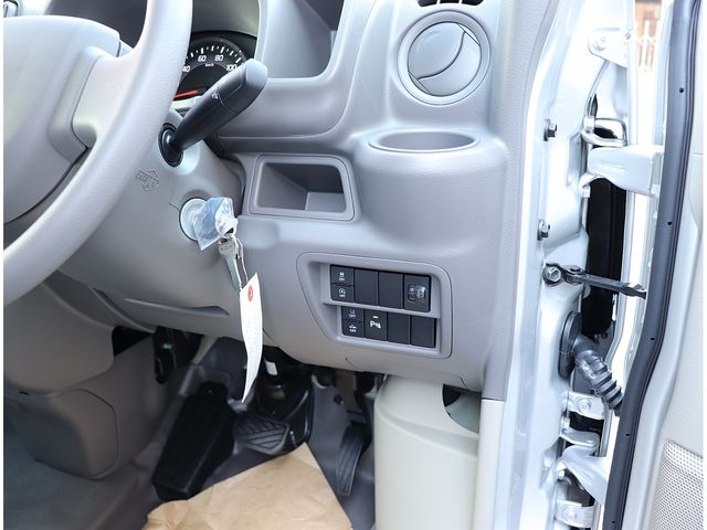 SUZUKI EVERY van 2025