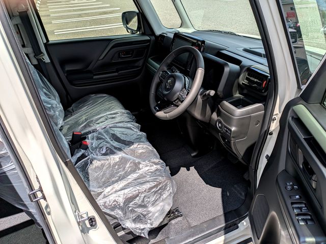 SUZUKI Spacia GEAR 2025