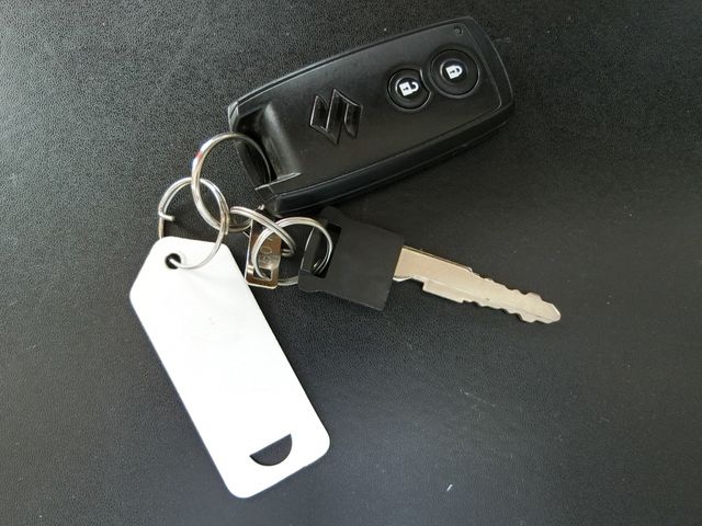 SUZUKI MR WAGON Wit 2007