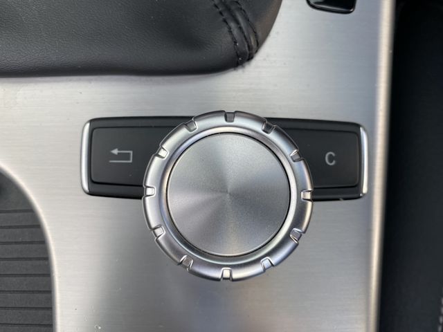 MERCEDES BENZ MERCEDES BENZ SLK class 2012