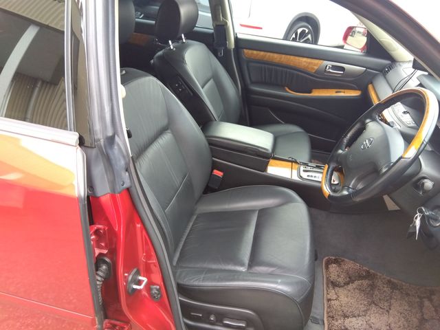 MITSUOKA GALUT2 2002