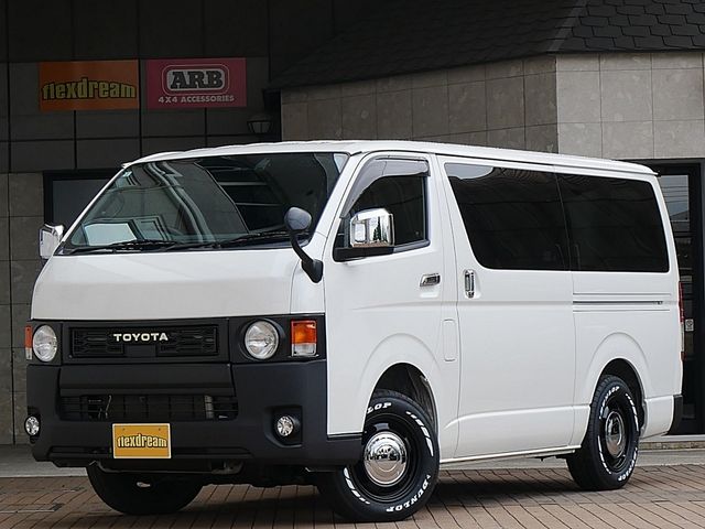 TOYOTA HIACE van 4WD 2021